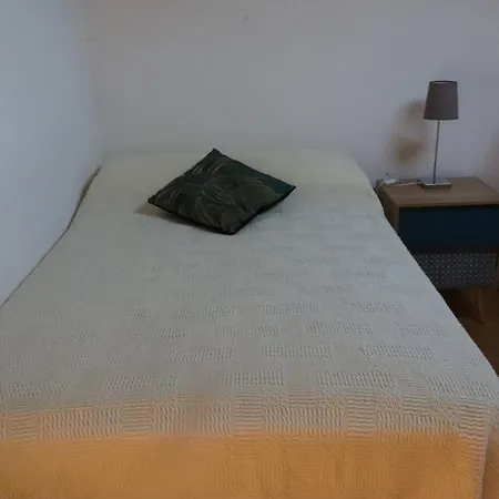 Maison Renovee 4 Pers. Avec Jardin Et Parking - Fr-1-738-34 Σπίτι διακοπών