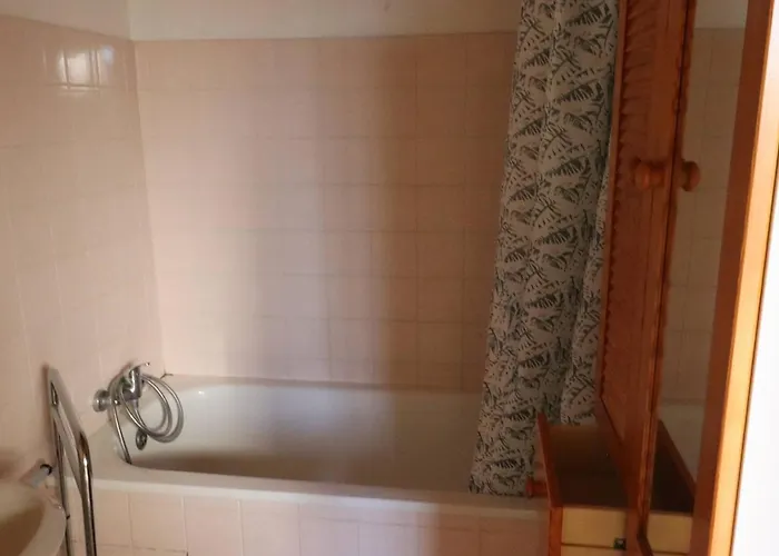 Maison Renovee 4 Pers. Avec Jardin Et Parking - Fr-1-738-34 Holiday home Saint-Georges-de-Didonne